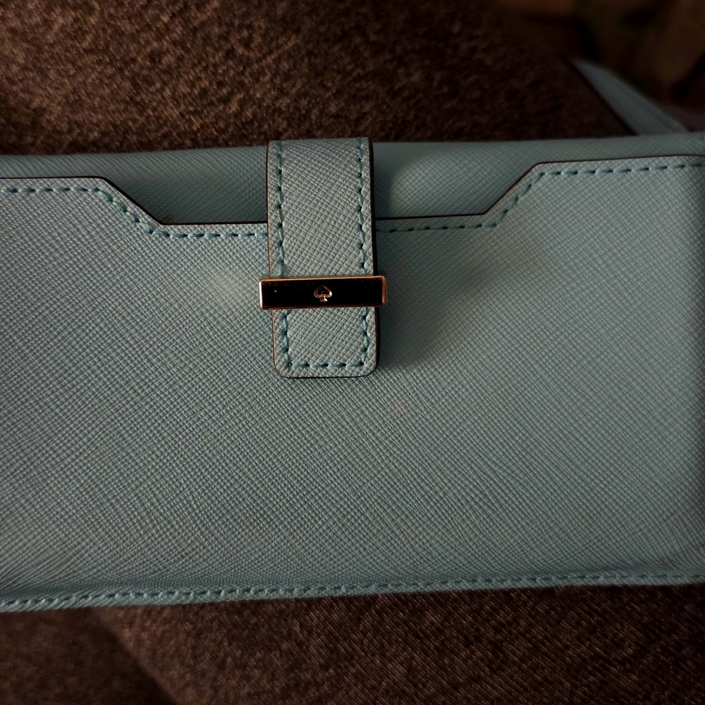 Kate Spade  RARE TIFFANY BLUE  WALLET/PHONE CASE. - Picture 5 of 5